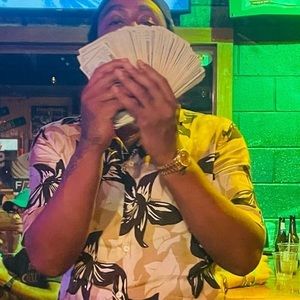 Meet your Posher, Jae